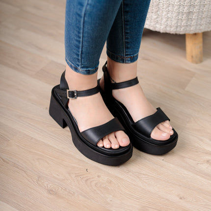 Sandalia Lucyani - Negro - Tienda Nébula