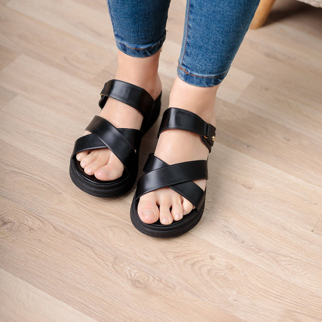 Sandalia Ornelly - Negro - Tienda Nébula
