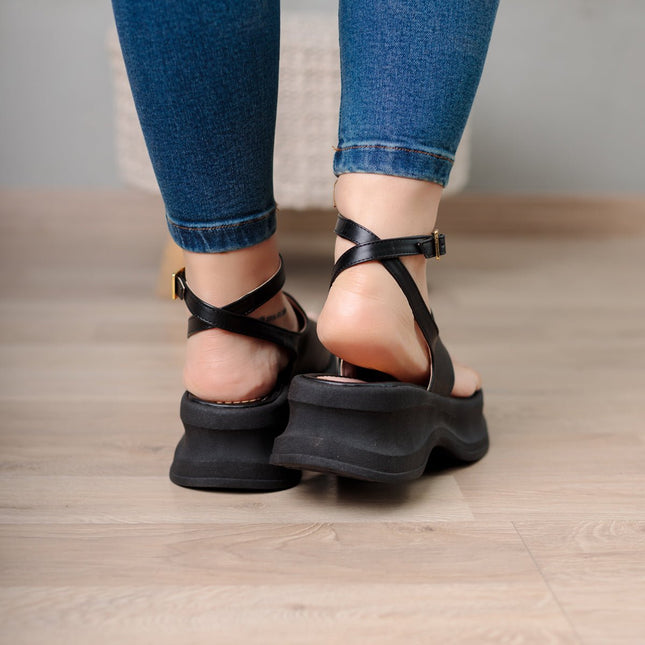 Sandalia Ziwya - Negro - Tienda Nébula