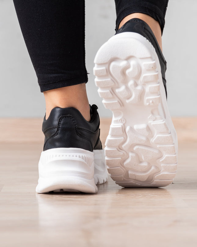 Zapatilla Catarina - Negro - Tienda Nébula