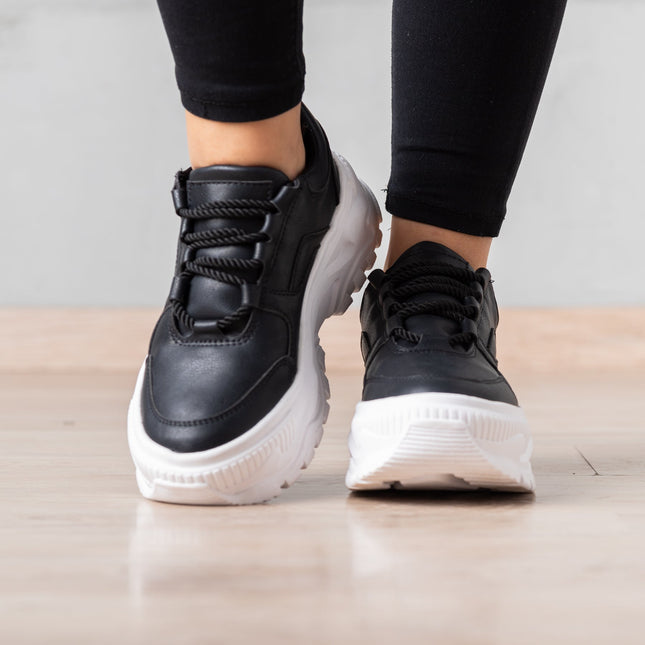 Zapatilla Catarina - Negro - Tienda Nébula