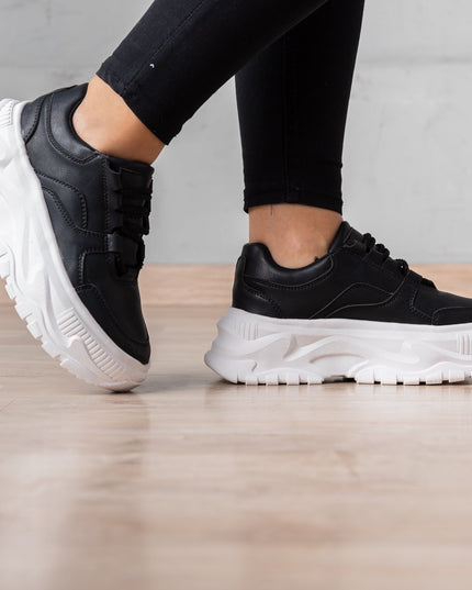Zapatilla Catarina - Negro - Tienda Nébula