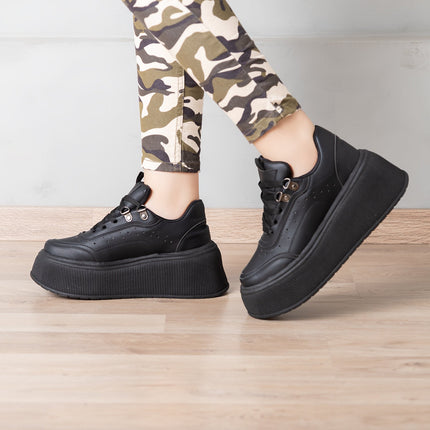 Zapatilla Duncan - Negro - Tienda Nébula