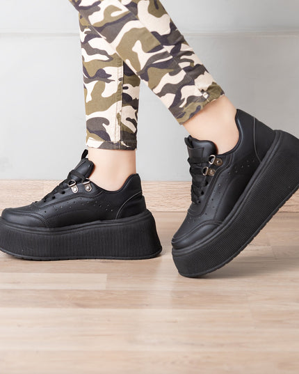Zapatilla Duncan - Negro - Tienda Nébula