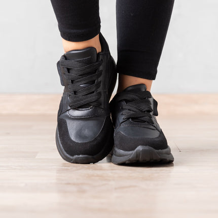 Zapatilla Garnett - Negro Total - Tienda Nébula