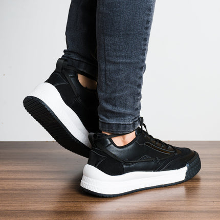 Zapatilla Giannis - Negro - Tienda Nébula