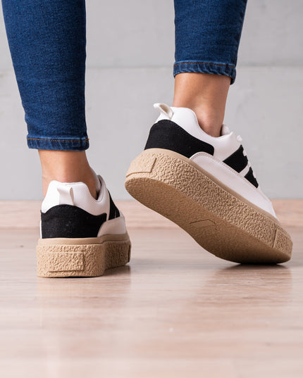Zapatilla Lonzo - Negro - Tienda Nébula