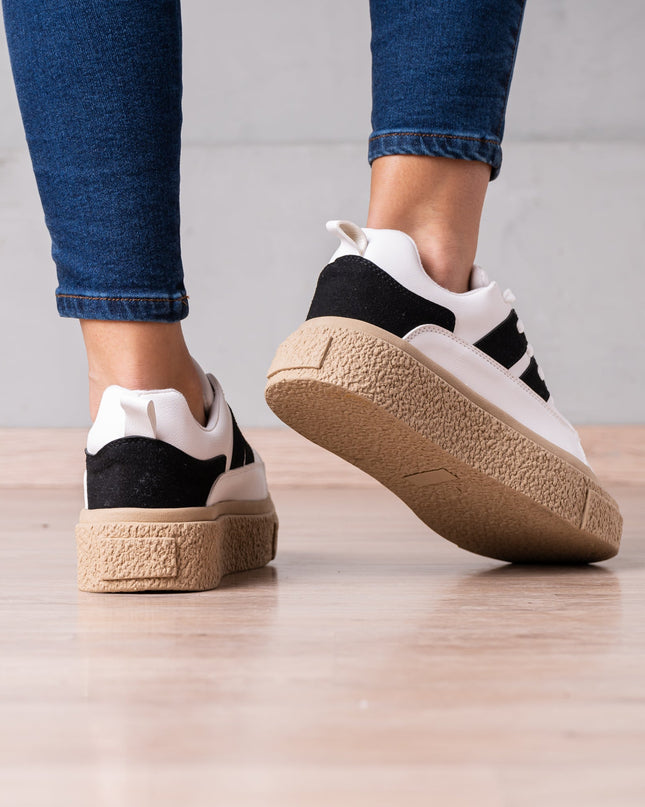 Zapatilla Lonzo - Negro - Tienda Nébula