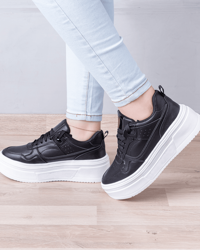 Zapatilla Luka - Negro - Tienda Nébula