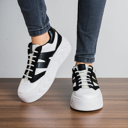 Zapatilla Nagazi - Blanco Negro 2 - Tienda Nébula