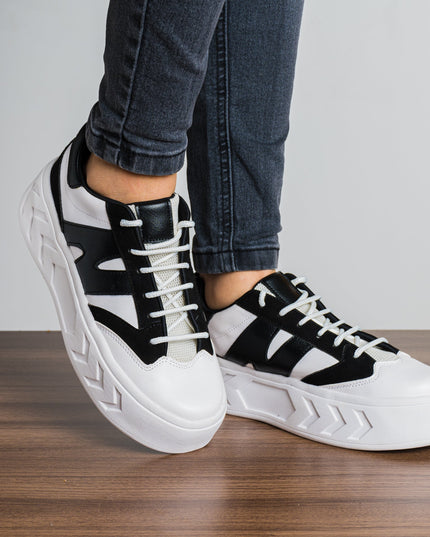 Zapatilla Nagazi - Blanco Negro 2 - Tienda Nébula