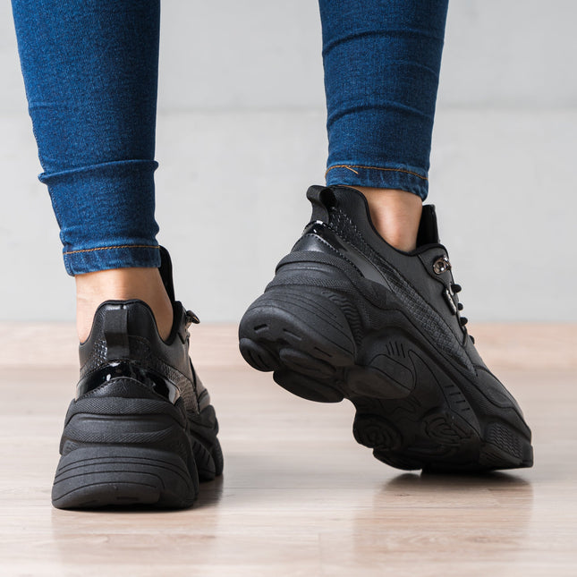 Zapatilla Pastoni - Negro Total - Tienda Nébula