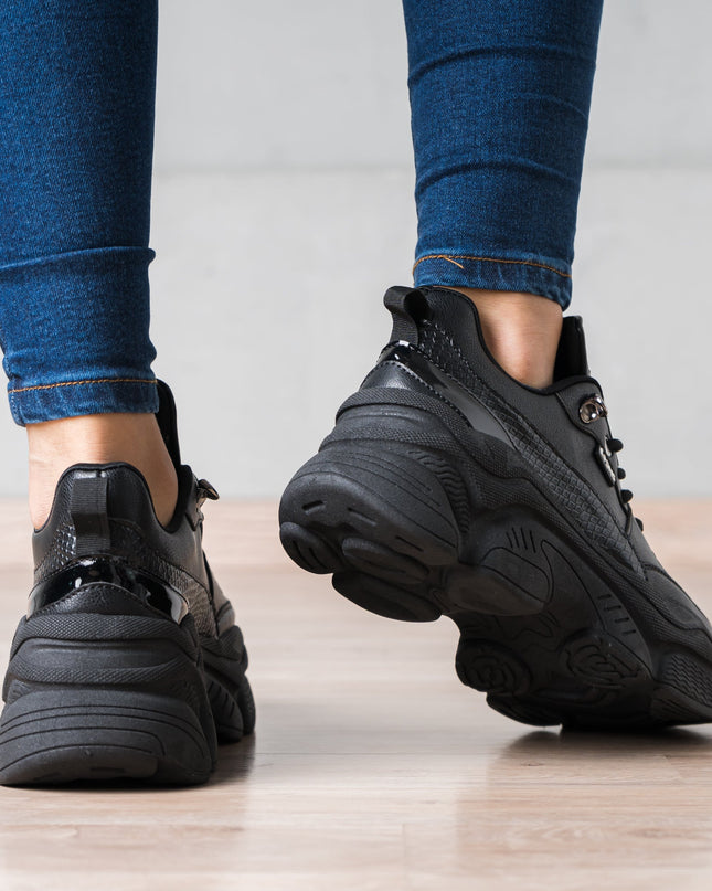 Zapatilla Pastoni - Negro Total - Tienda Nébula