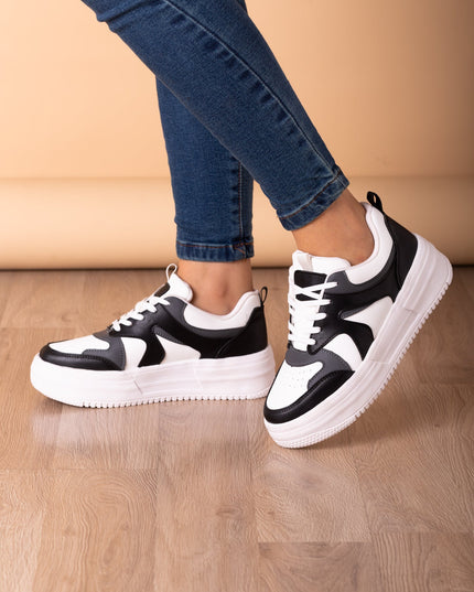 Zapatilla Ruan - Blanco con Negro - Tienda Nébula