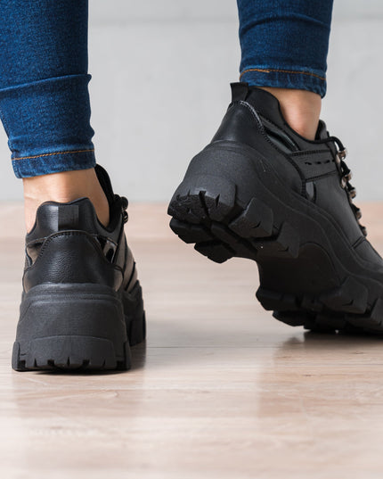 Zapatilla Sturgatt - Negro - Tienda Nébula