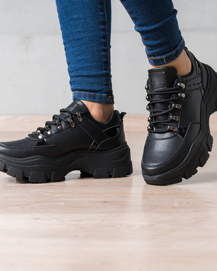 Zapatilla Sturgatt - Negro - Tienda Nébula