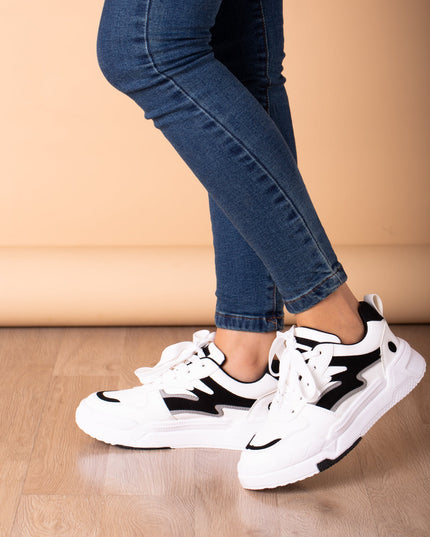 Zapatilla Troyes - Negro - Tienda Nébula