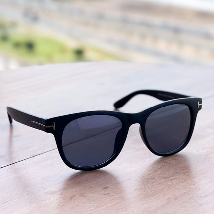 Lentes de Sol - Negro - IKSP059