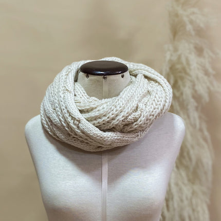 Cuellera con Diseño - Crema