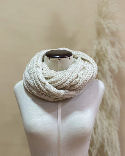 Cuellera con Diseño - Crema