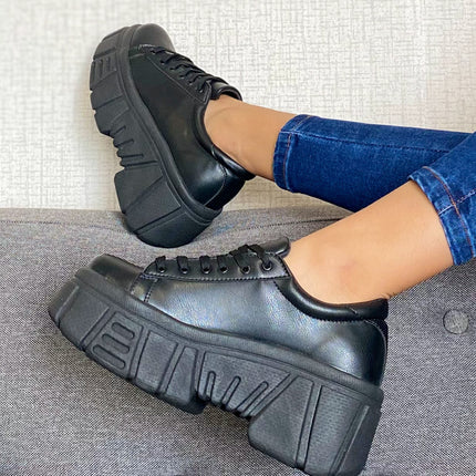 Zapatilla Adana - Negro