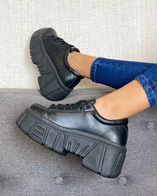 Zapatillas Urbanas Mujer Adana - Negro