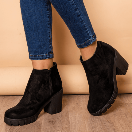 Botin Granada - Negro Gamuza - Tienda Nébula