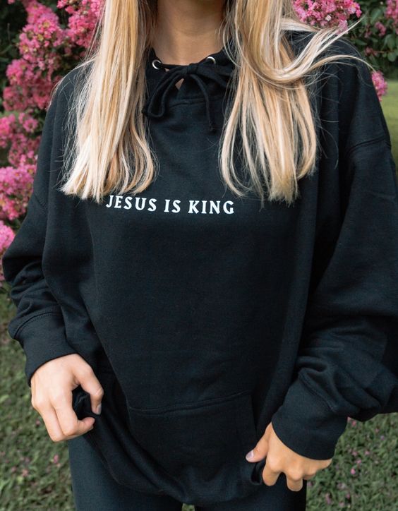 Polera Personalizada - Jesus Is King - Tienda Nébula