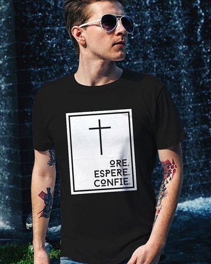 Polo Hombre - Ore Espere Confie - Tienda Nébula