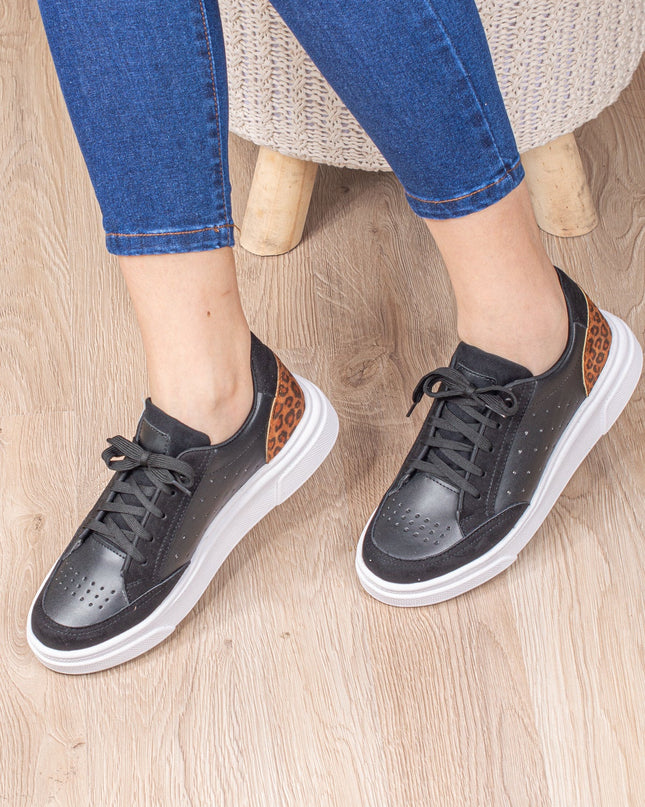 Zapatilla Cartagena - Negro - Tienda Nébula