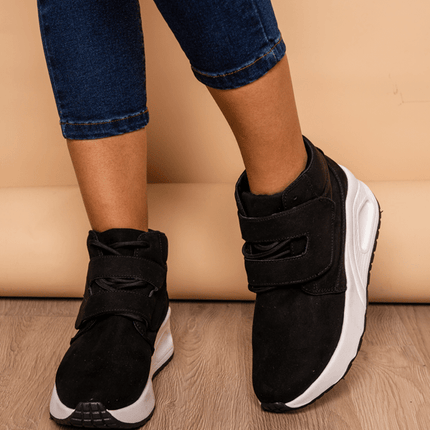 Zapatilla Charlotte - Negro - Tienda Nébula