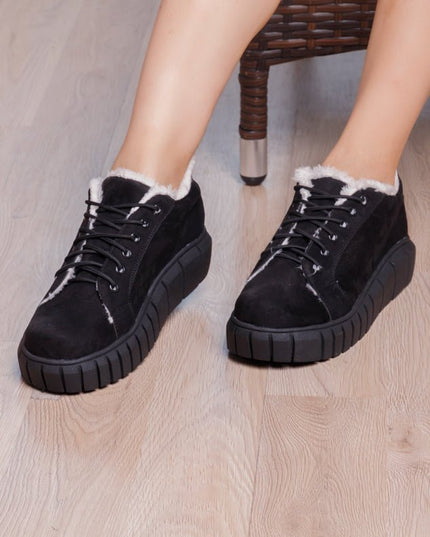 Zapatilla Edirne - Negro - Tienda Nébula