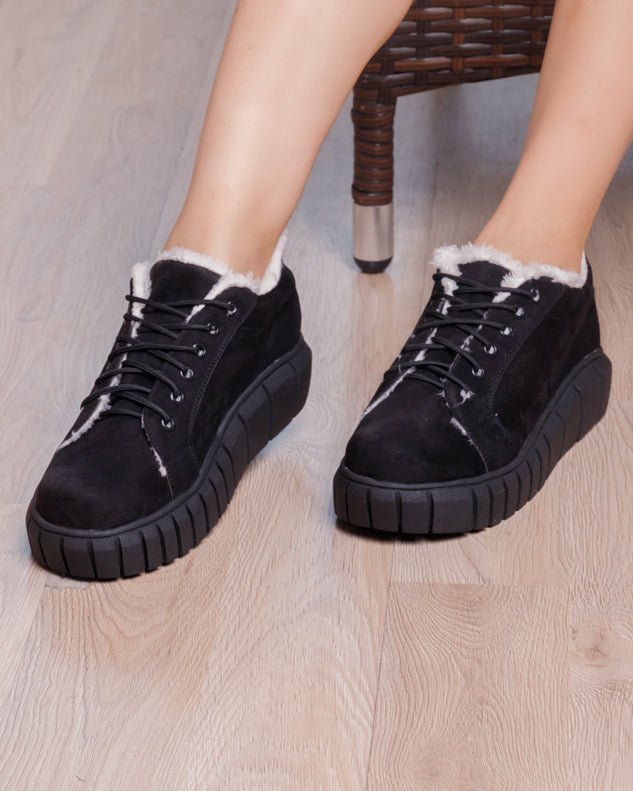 Zapatilla Edirne - Negro - Tienda Nébula