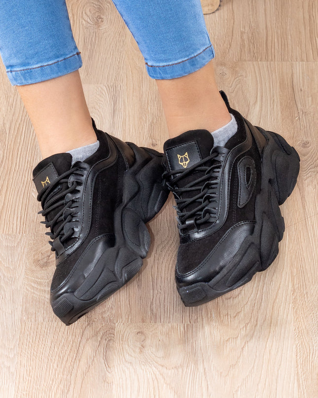Zapatilla Showpo - Negro - Tienda Nébula